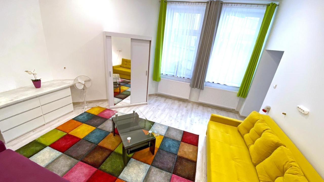 Aparthotel Zabrze, Apartamenty Centrum מראה חיצוני תמונה